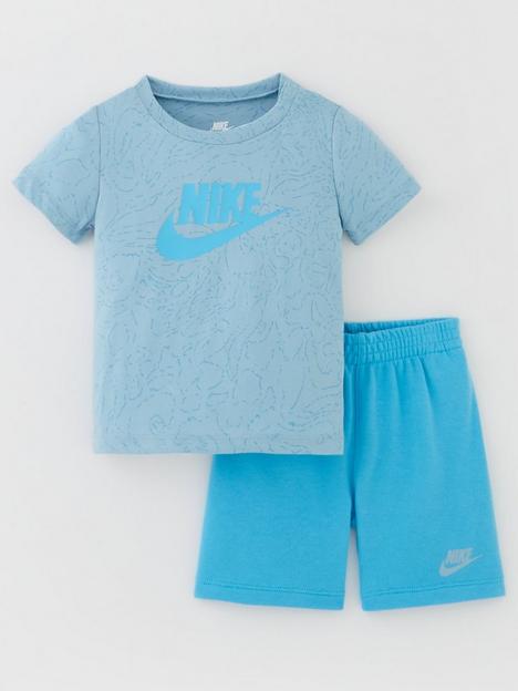 nike-infant-boys-club-seasonal-short-sleeve-t-shirt-and-shorts-set-blue