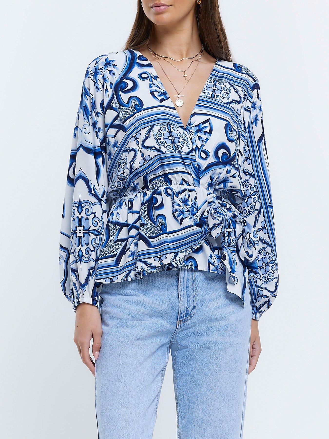 Geo Blouson Knit Wrap Top