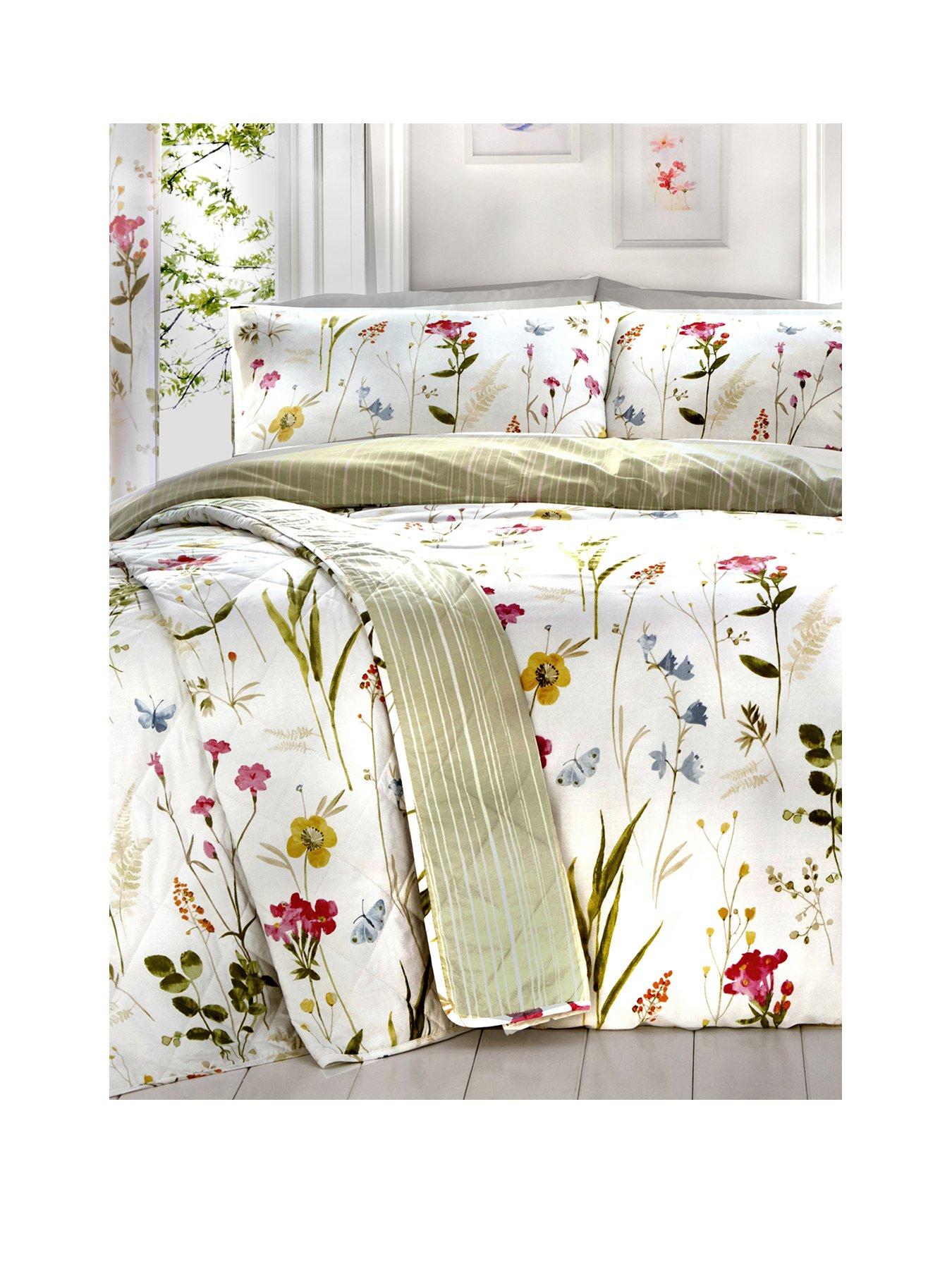 Meadowsweet Green Floral Duvet Set - The Curtain Store