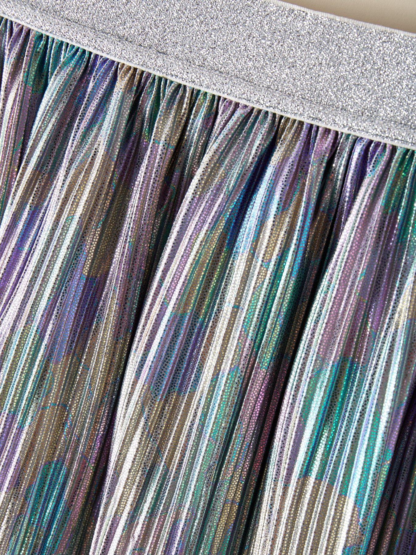 Silver metallic outlet skirt yarn