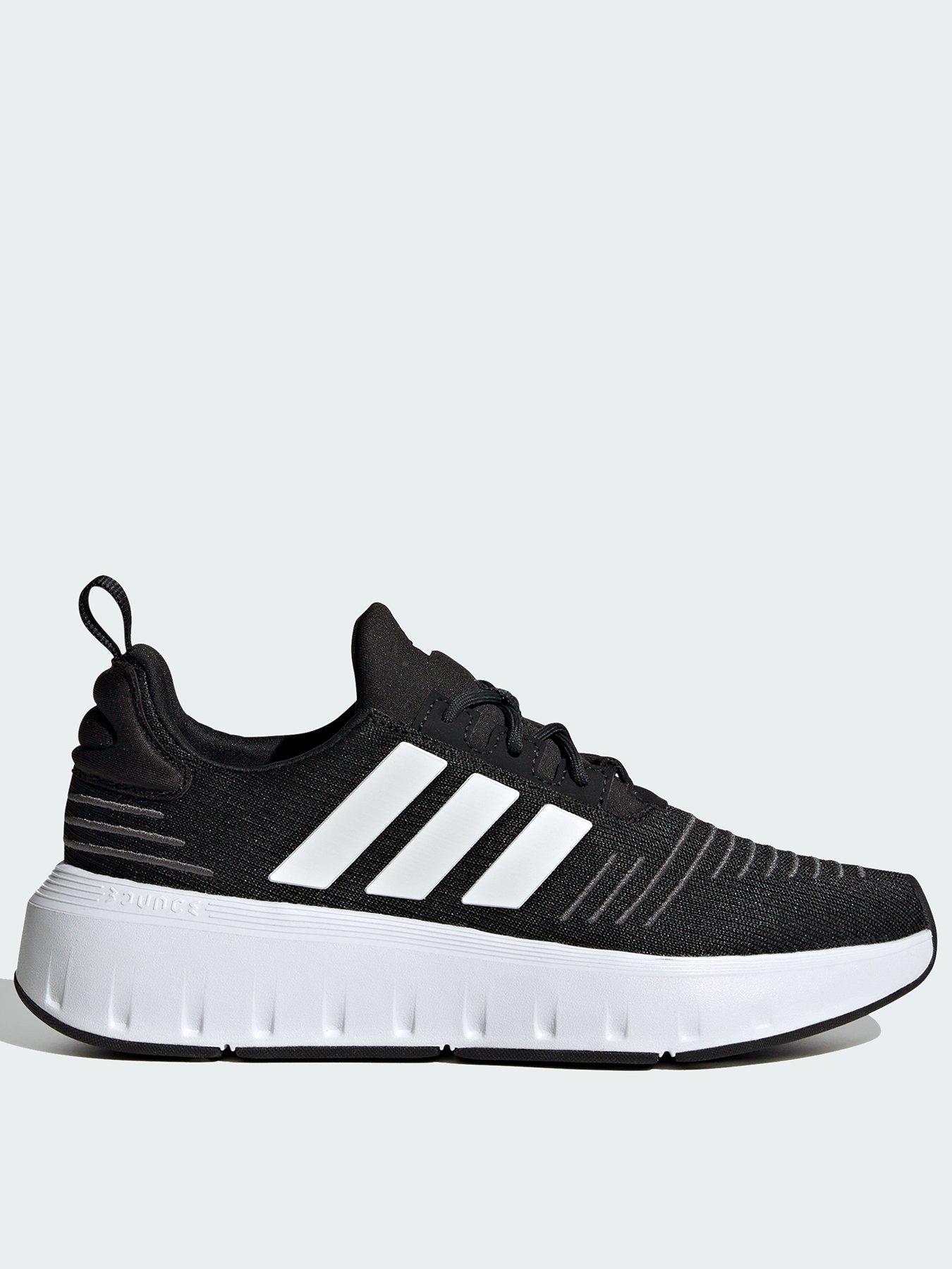 Junior swift store run trainer