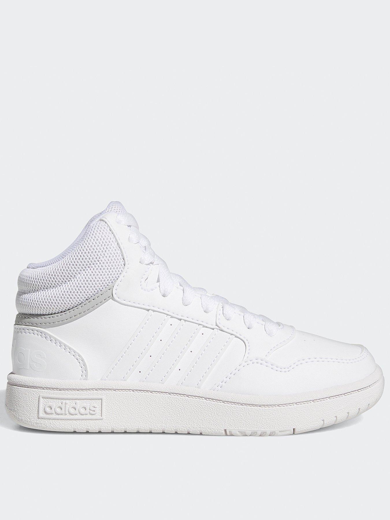 undefined Kids Unisex Hoops 3.0 Mid Trainers - White