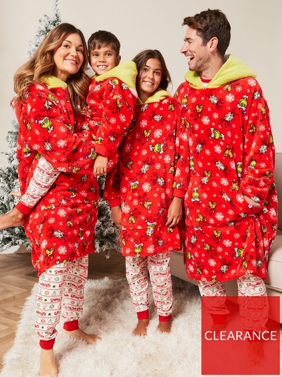 front image of the-grinch-unisex-grinch-family-christmas-hooded-blanket-red