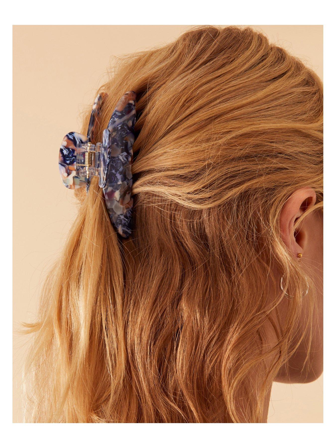 Image 2 of 3 of Accessorize Large Resin Claw Clip