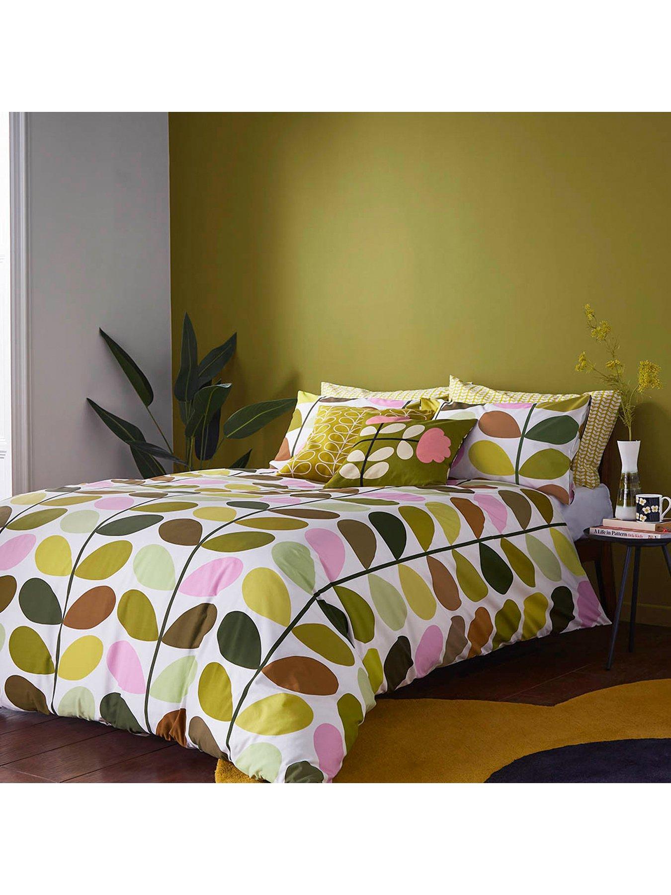 Product photograph of Orla Kiely Multi Stem 100 Cotton Duvet Cover Set from very.co.uk