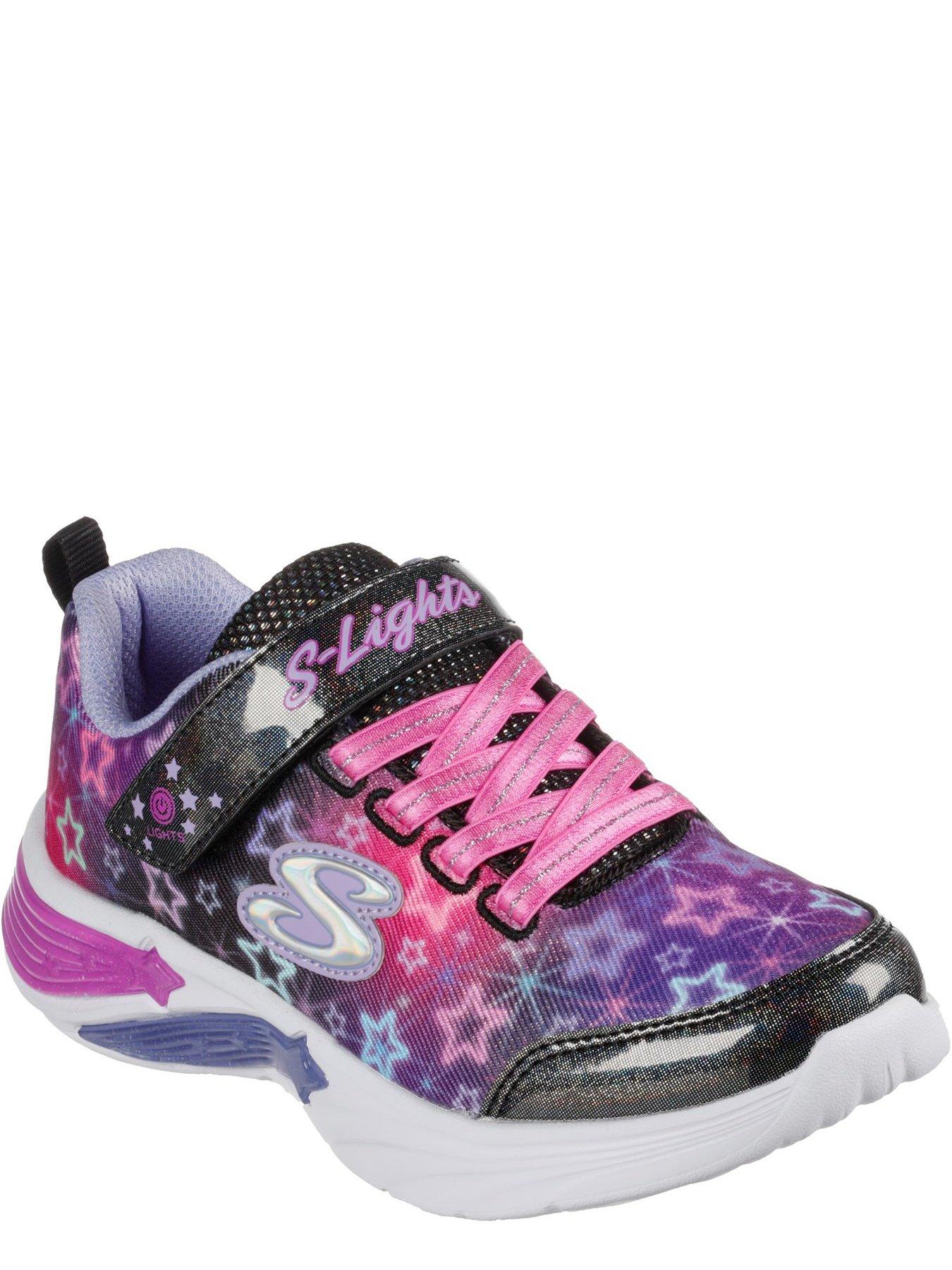 Skechers deals star shoes