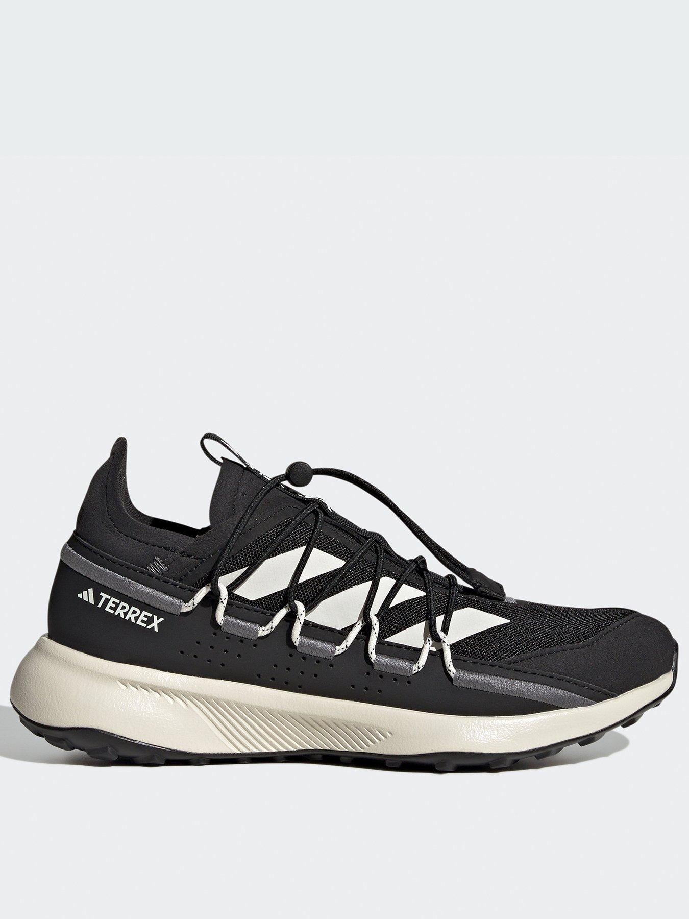 adidas Terrex Women's Voyager 21 Travel Trainers, Core Black/Chalk White/Grey Fi, Size 3.5, Women