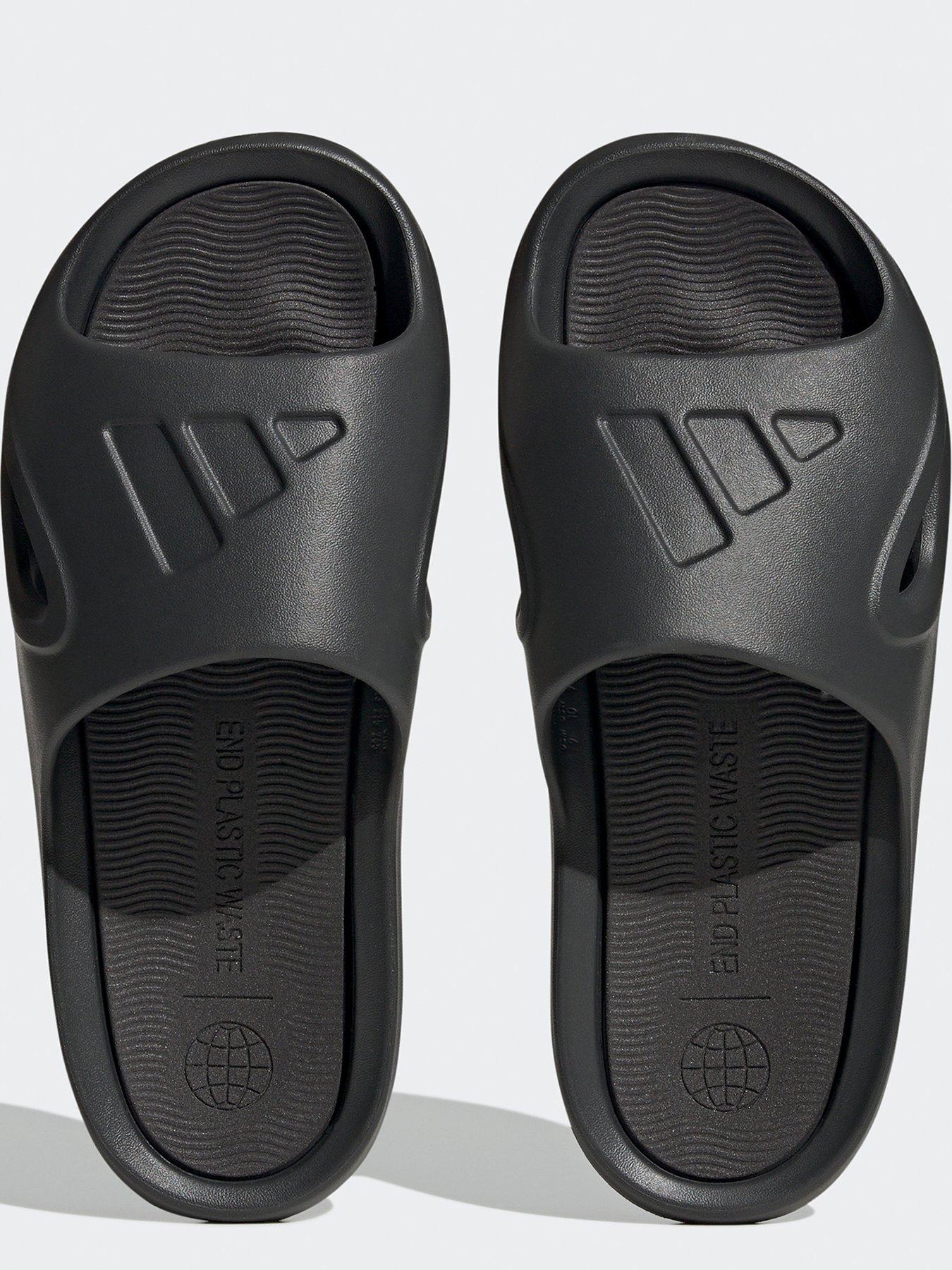 Adicane Sliders Black