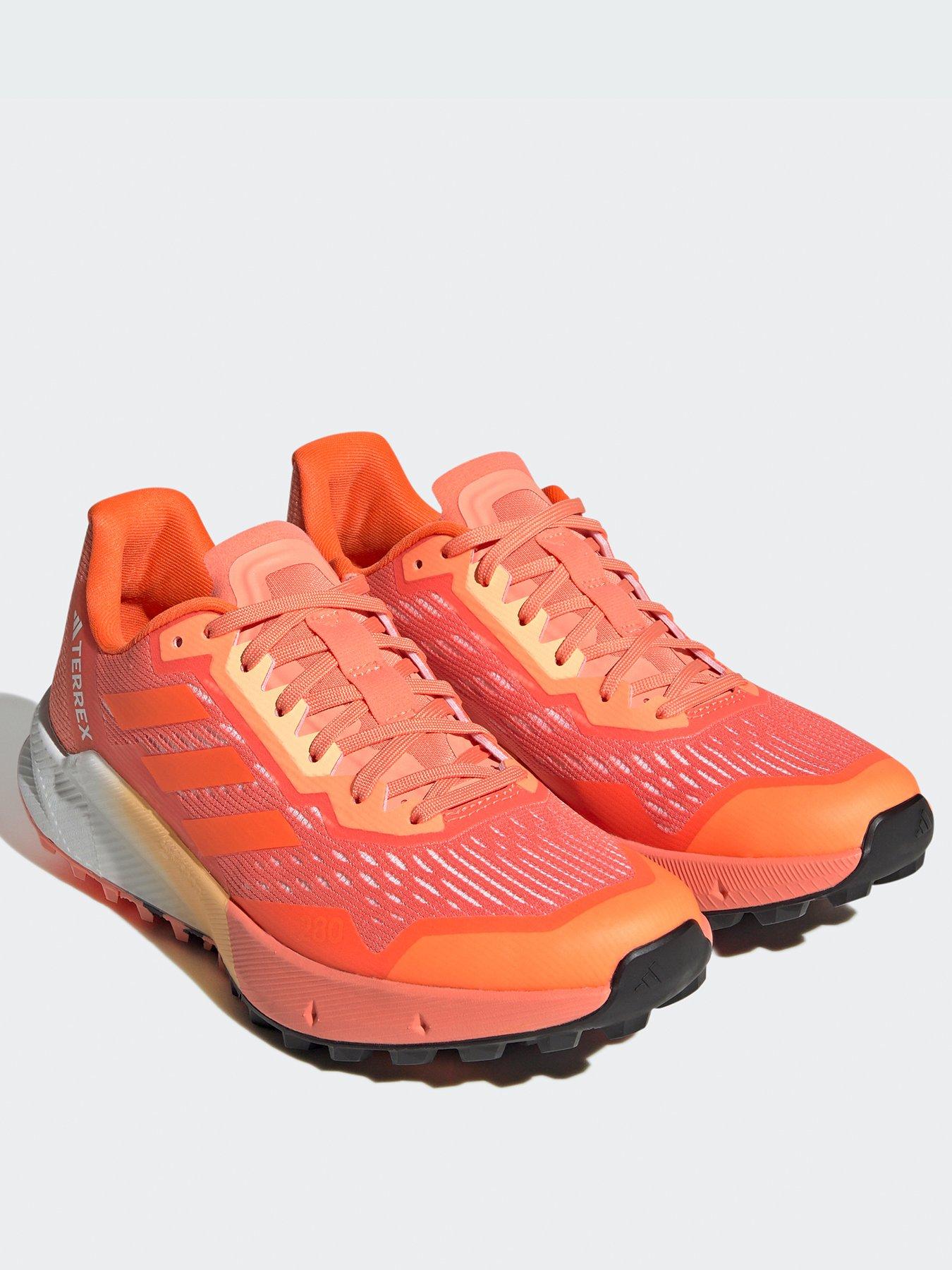 Orange running outlet trainers