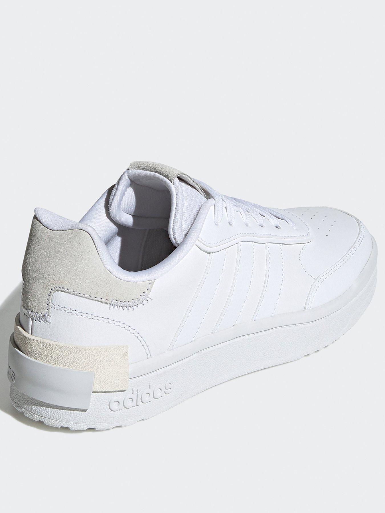 Clearance hot sale adidas trainers