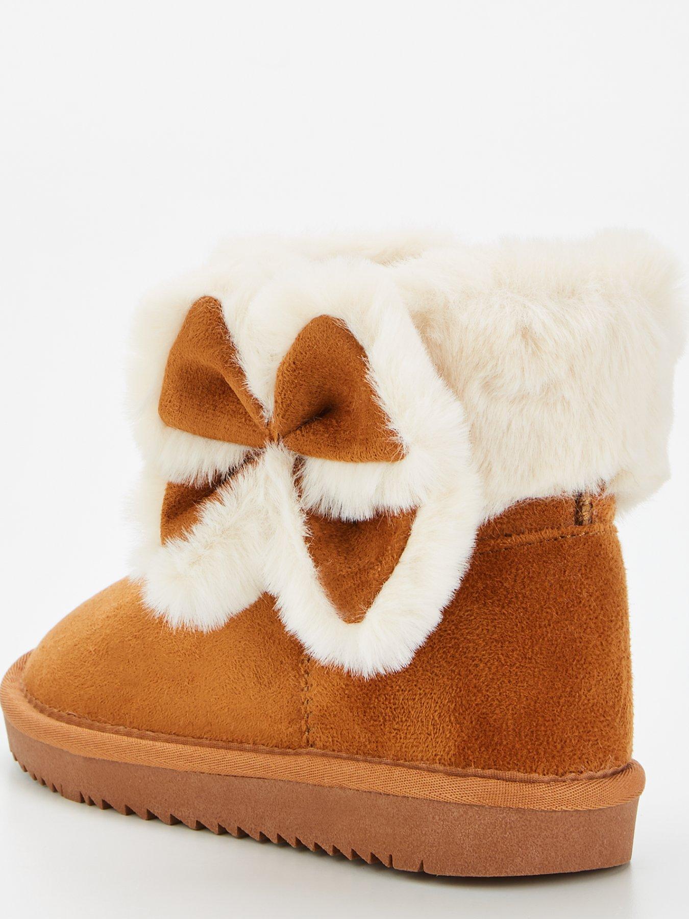 girls fluffy boots