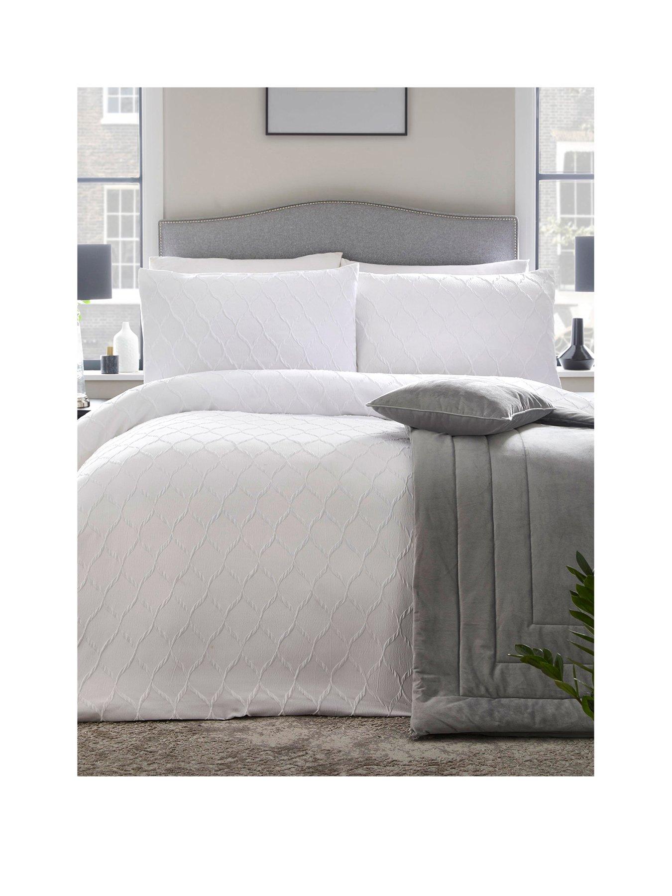 Product photograph of Appletree Boutique Jeneva Duvet Cover Set In White from very.co.uk