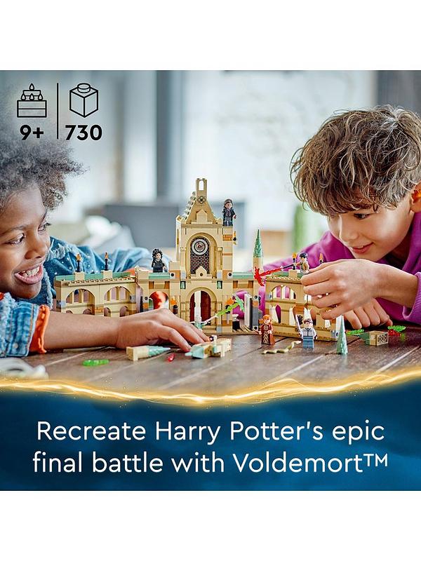 Image 2 of 6 of LEGO Harry Potter The Battle of Hogwarts Set 76415
