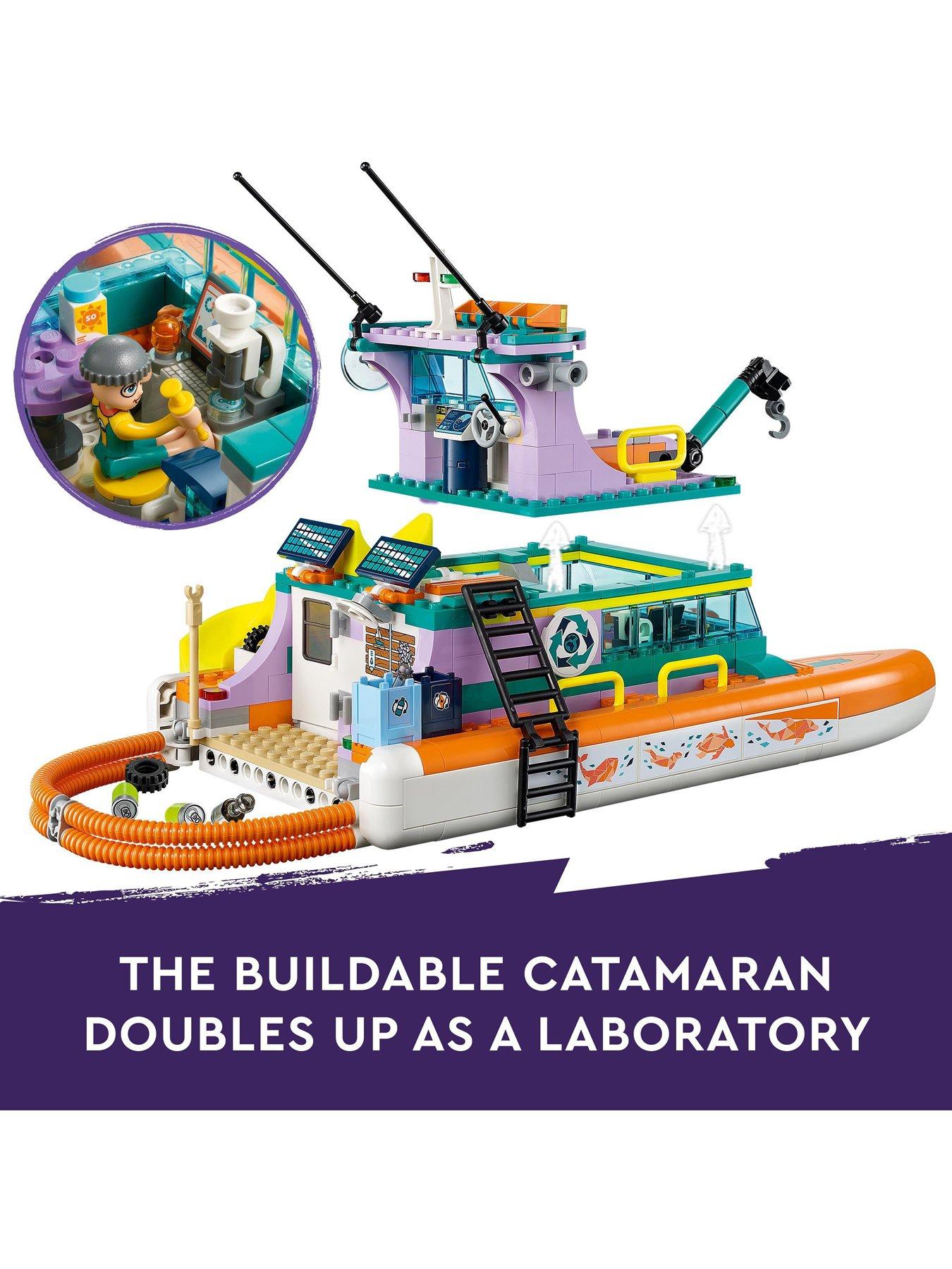 Friends 2024 catamaran lego