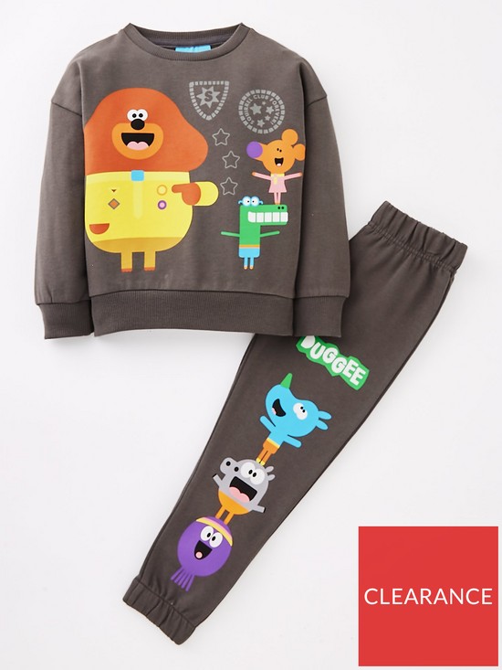 front image of hey-duggee-childrensnbsp2-piece-sweater-and-jogger-set-grey