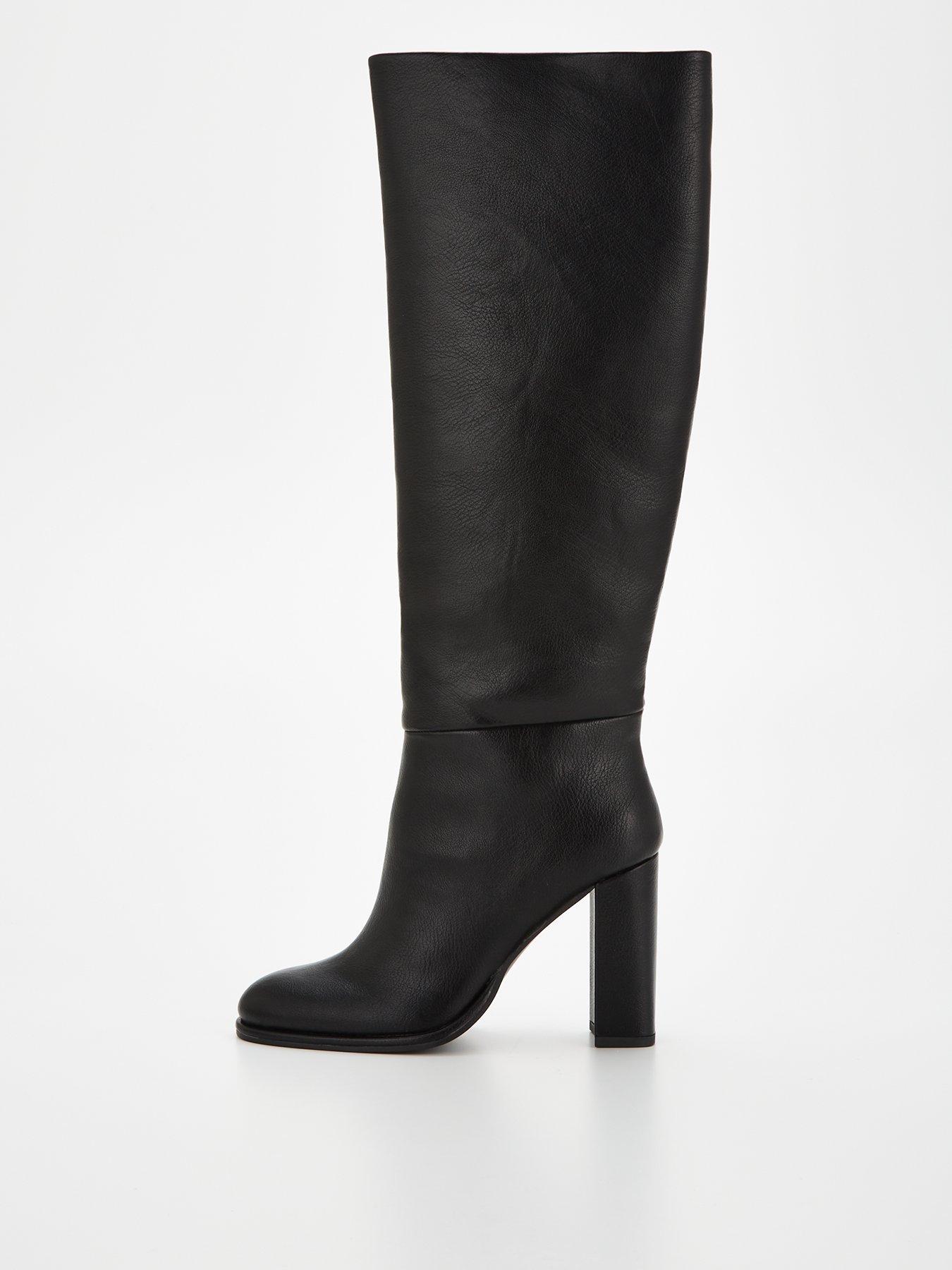 Wide leg 2024 heeled boots