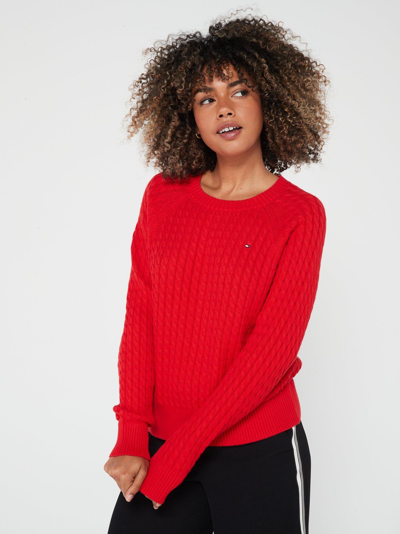 Tommy deals red jumper