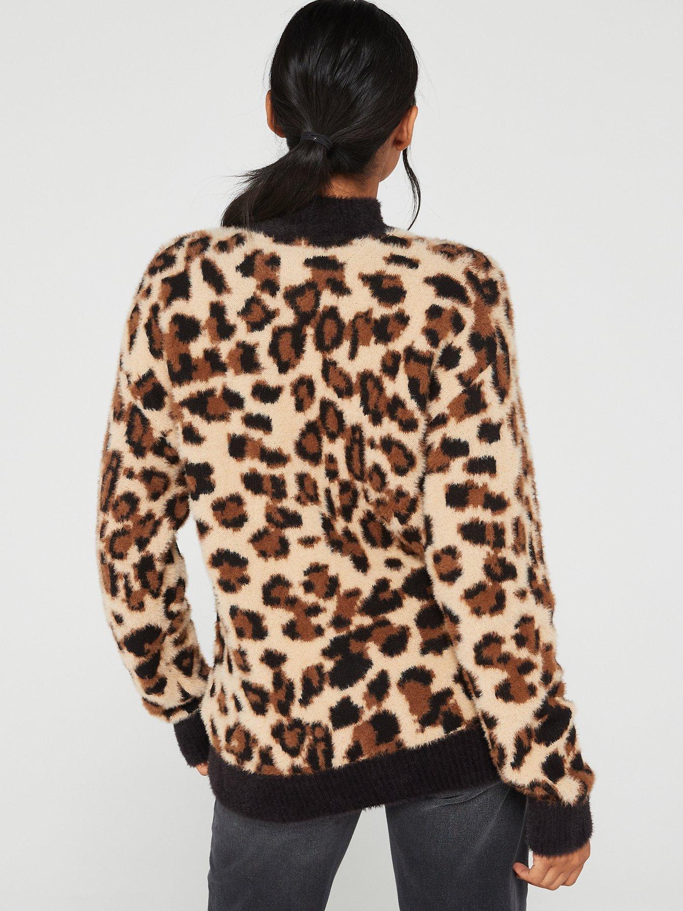 Leopard print outlet turtleneck