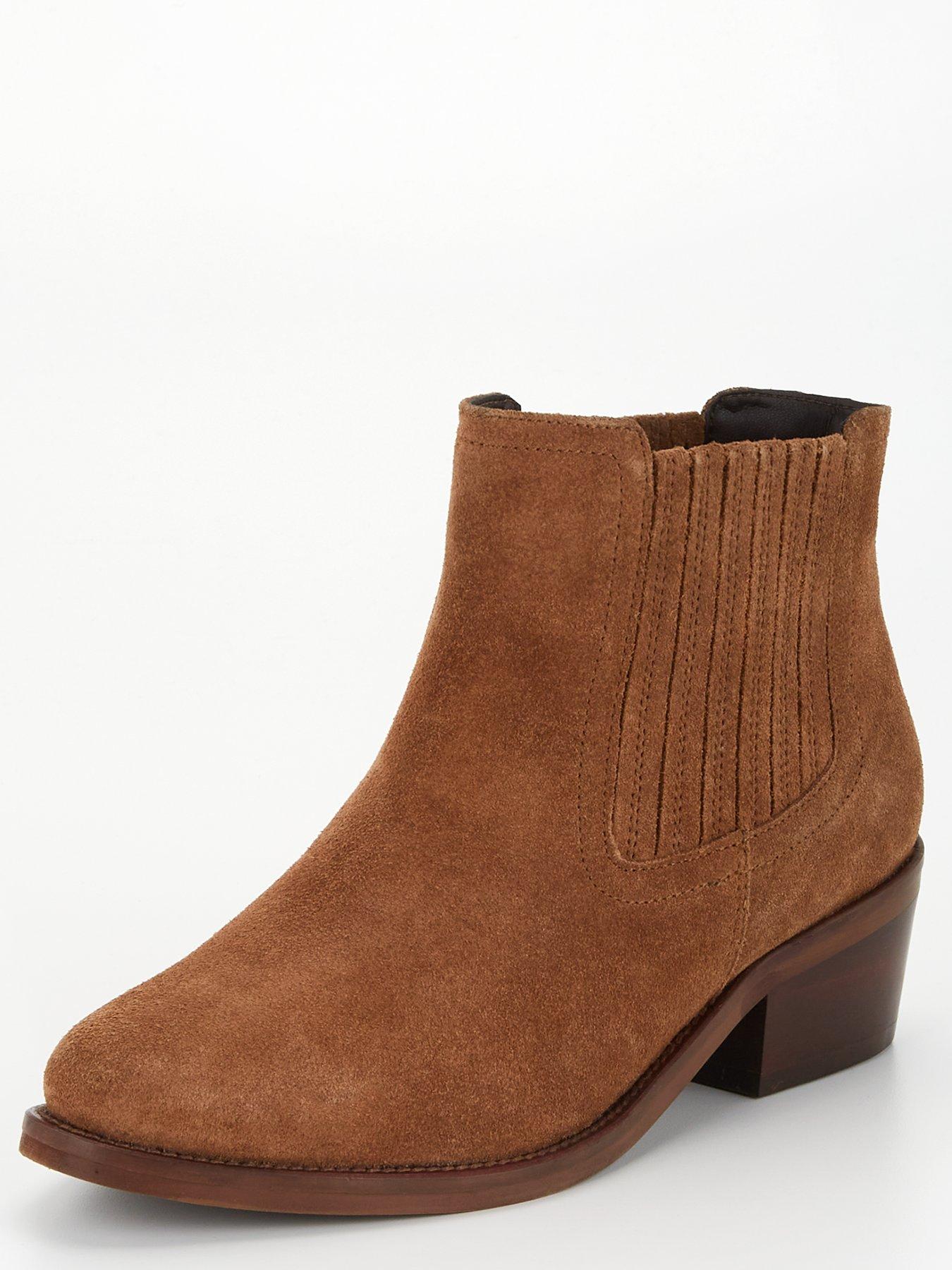 Low heel suede hot sale ankle boots