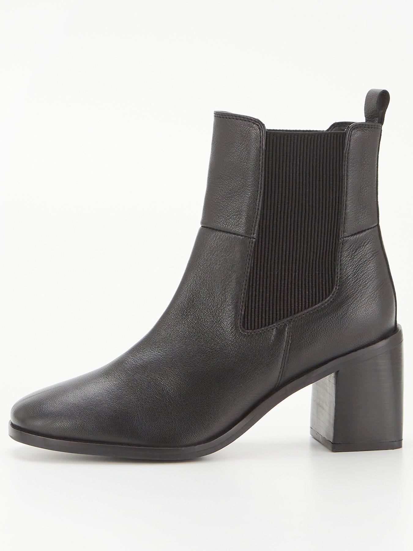 Very ladies sales black boots