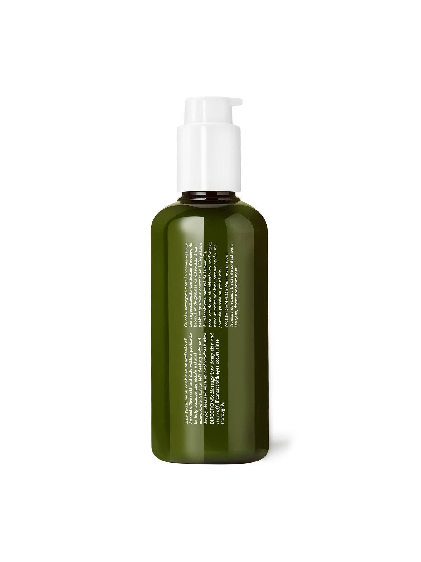 Image 3 of 3 of Elemis Superfood Facial Wash 200ml