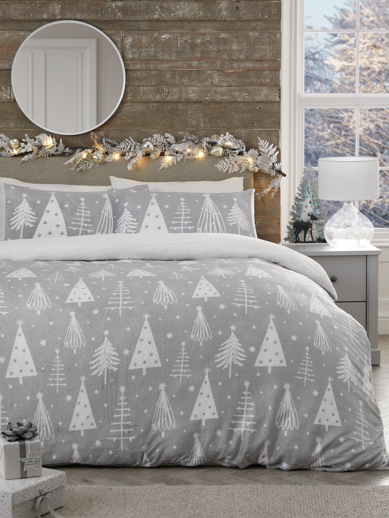 Festive Scandi Christmas Tree Printed Fleece Duvet Cover Set Grey