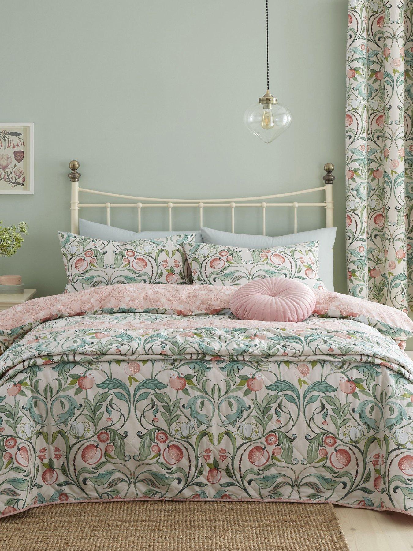 Product photograph of Catherine Lansfield Clarence Floral Duvet Cover Set from very.co.uk