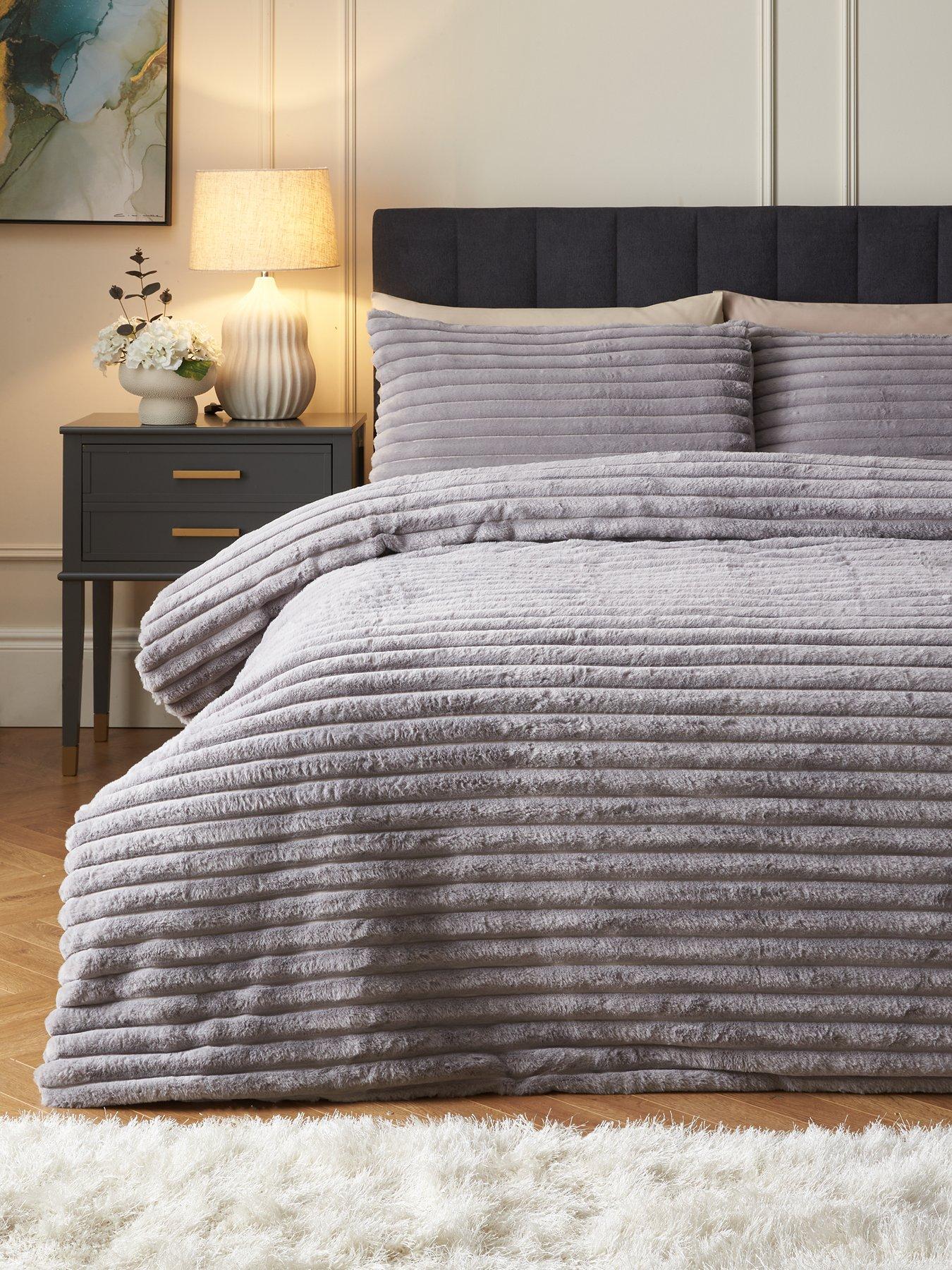 Very Home Chunky Ribbed Silver Faux Fur Duvet Cover Set - Silver