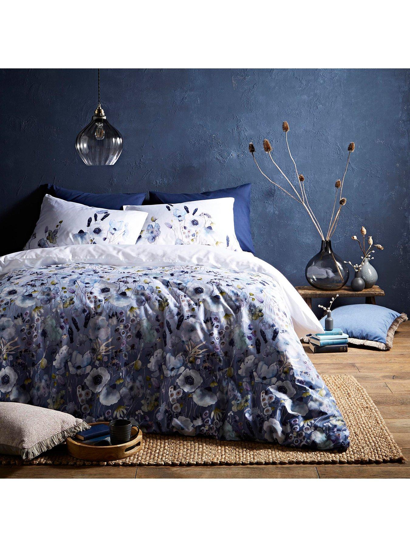 voyage-hibbertia-duvet-cover-set-blue
