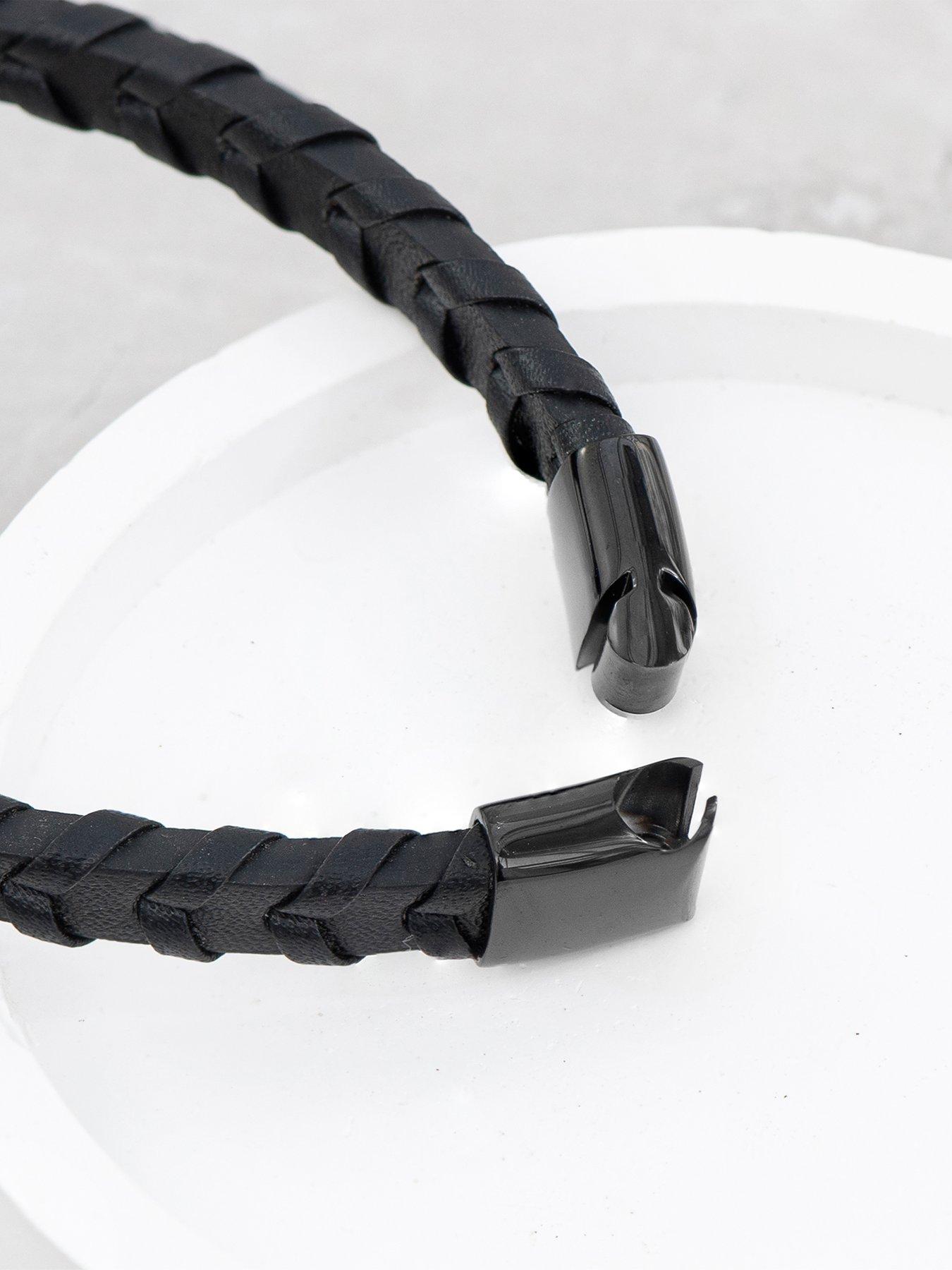 Image 5 of 6 of Treat Republic Personalised Men's Leather Chevron Bracelet