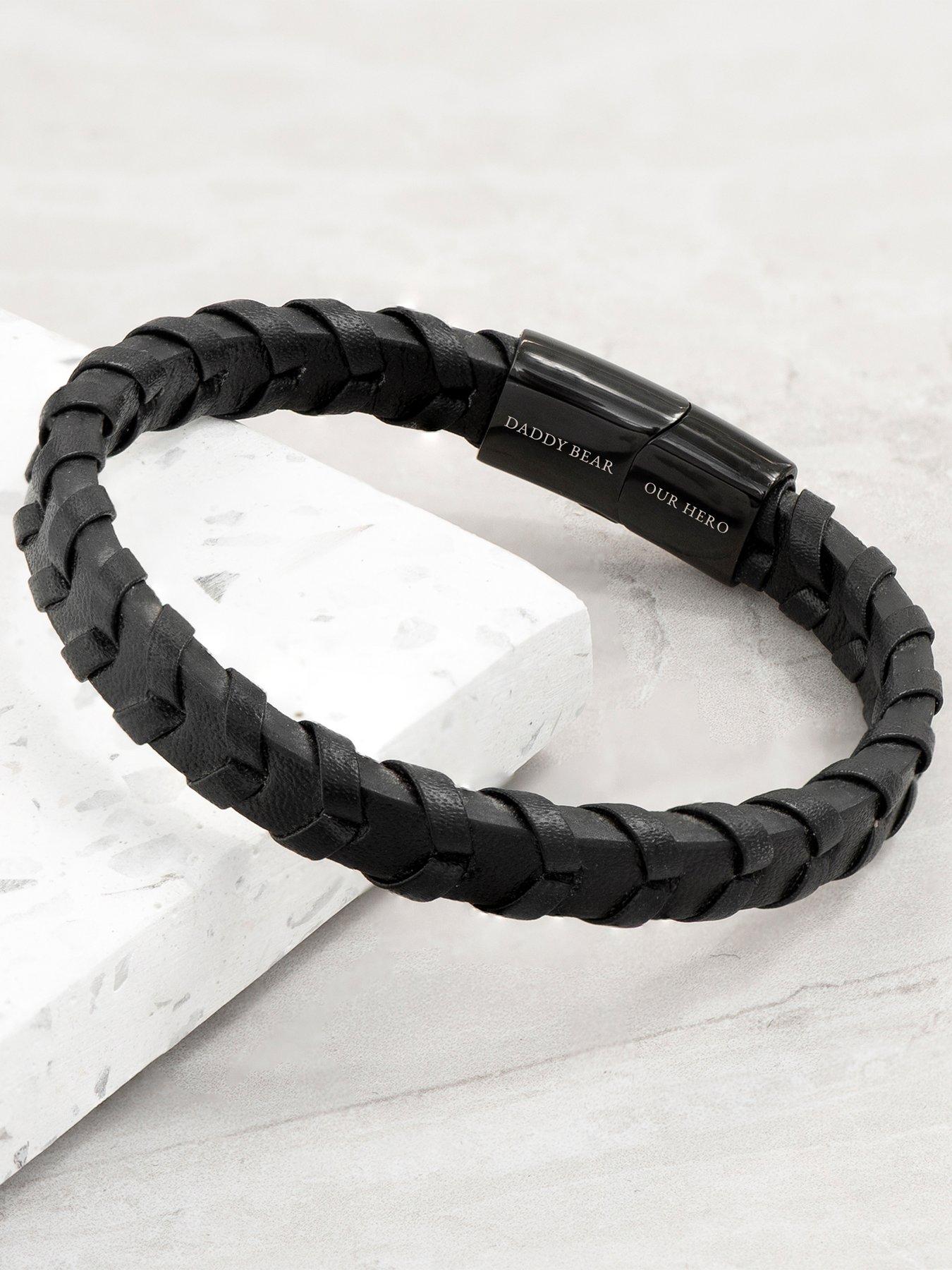 Image 6 of 6 of Treat Republic Personalised Men's Leather Chevron Bracelet
