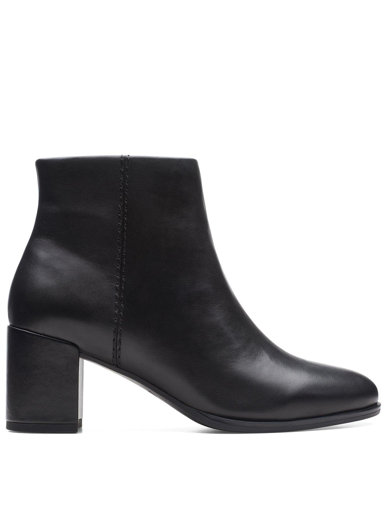 Clarks womens boots store wide fit