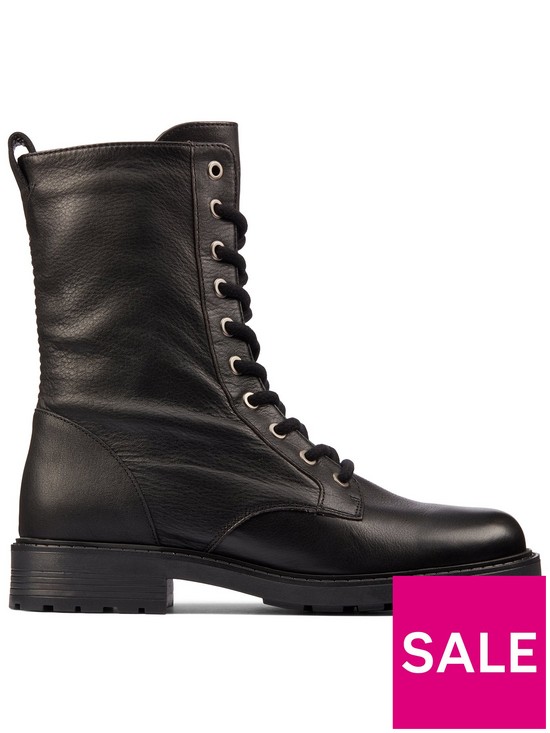 front image of clarks-orinoco2-style-wide-fit-boots-black-leather
