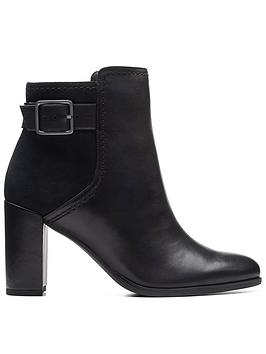 clarks freva85 buckle boots - black leather
