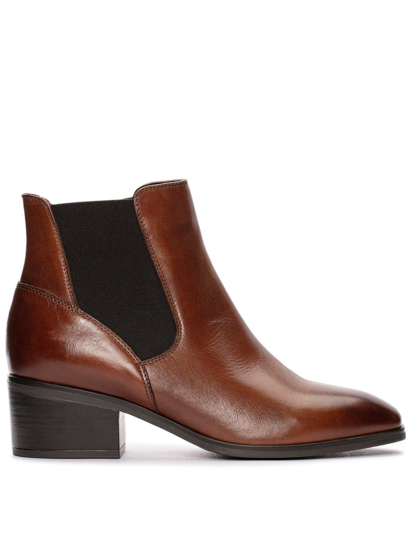 Clarks brown ankle store boots