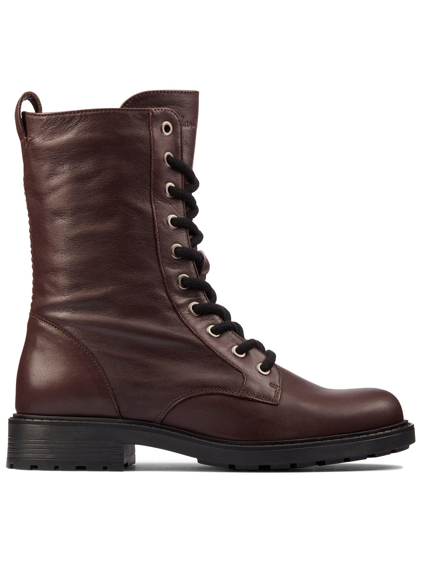 Clarks burgundy deals boots