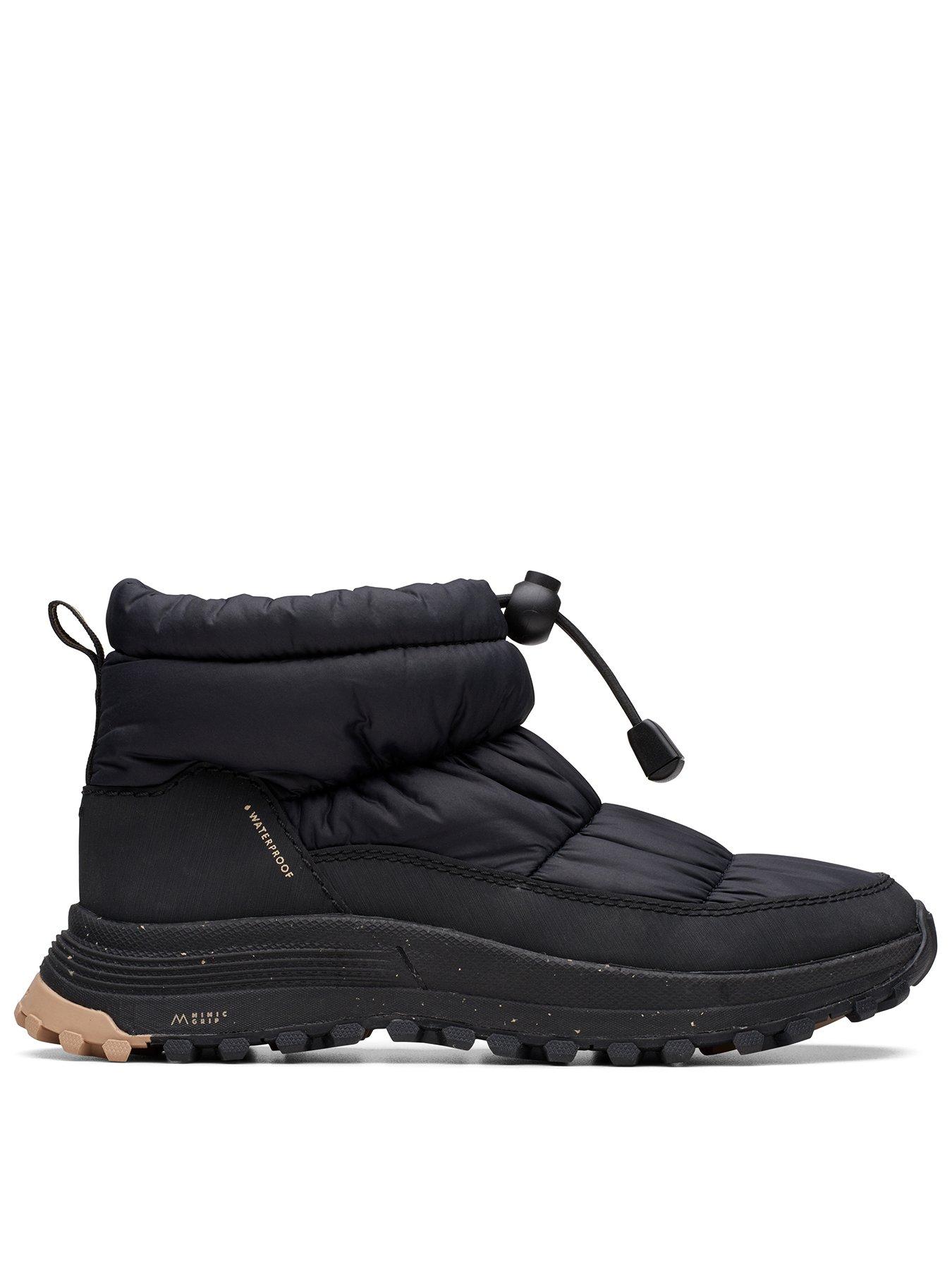 Are clarks cheap boots waterproof