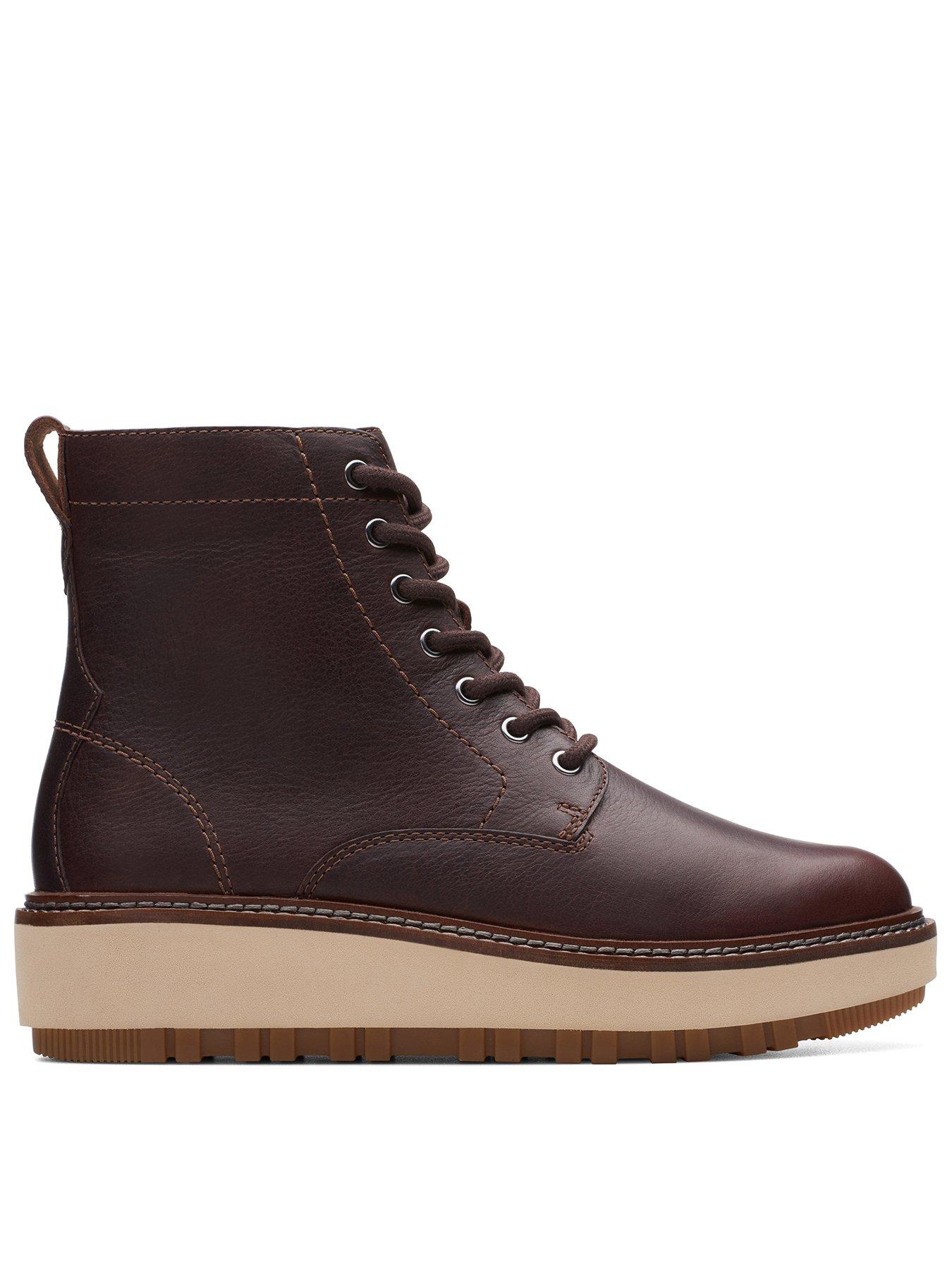 Clarks boots hot sale sale uk