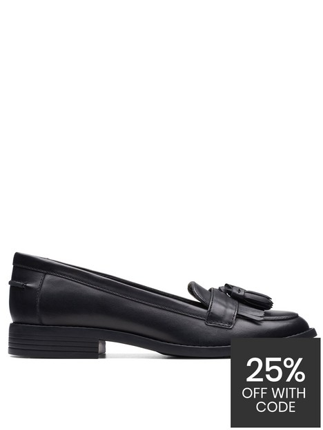 clarks-camzinangelica-wide-fit-shoes-black-leather