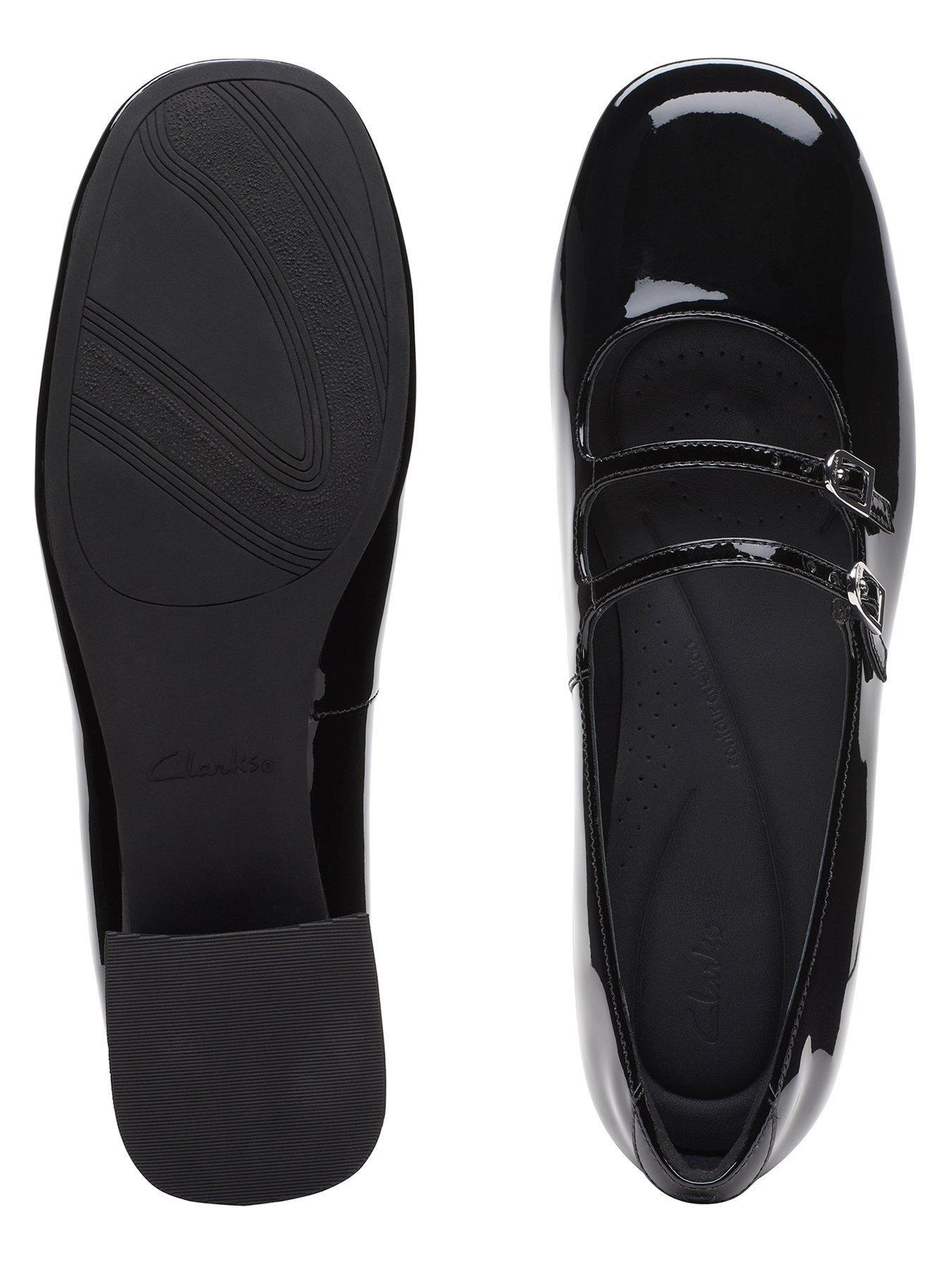 Image 4 of 5 of Clarks Daiss30 Shine Shoes - Black Pat