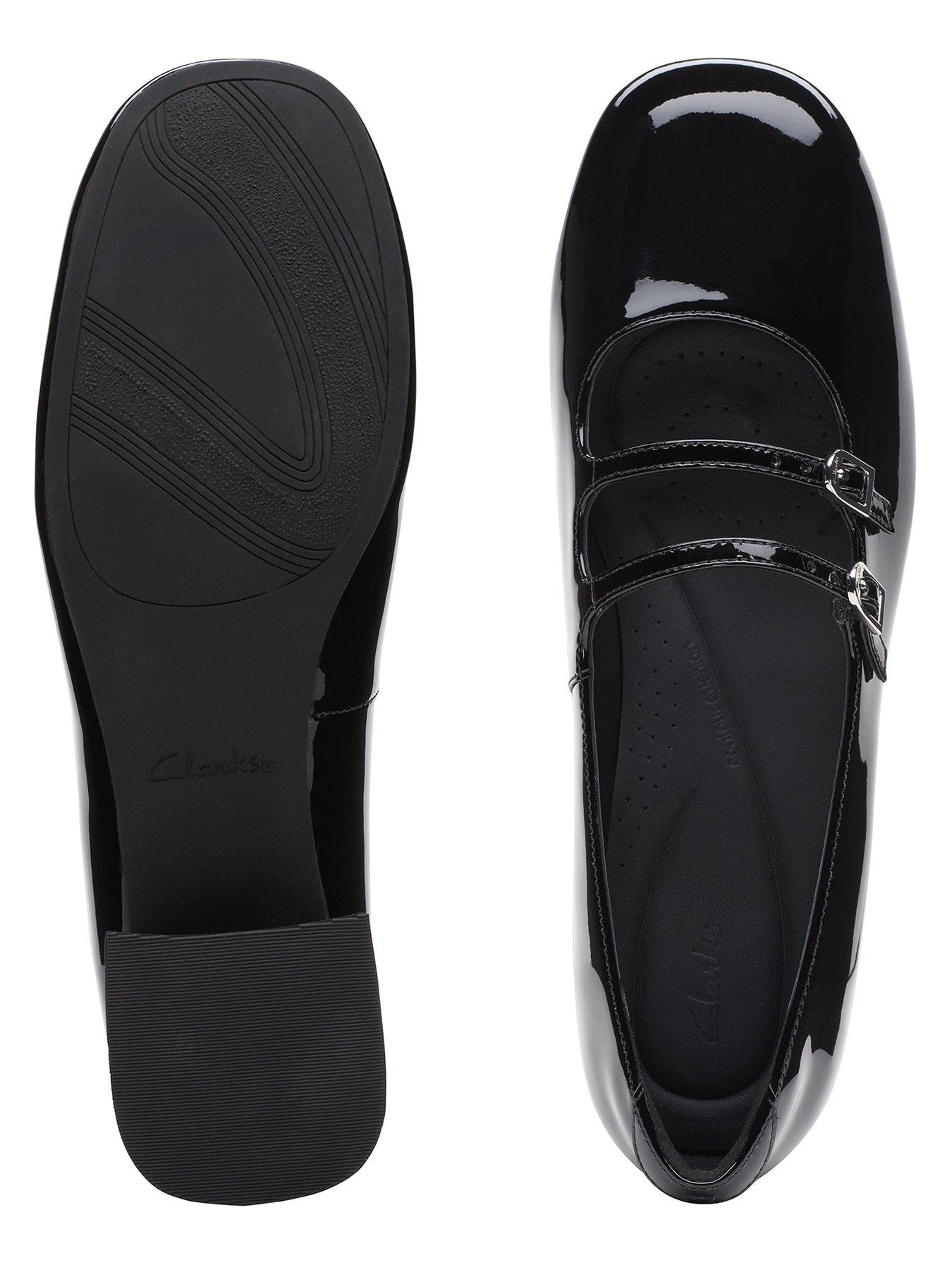 Clarks Daiss30 Shine Shoes - Black Pat | Very.co.uk