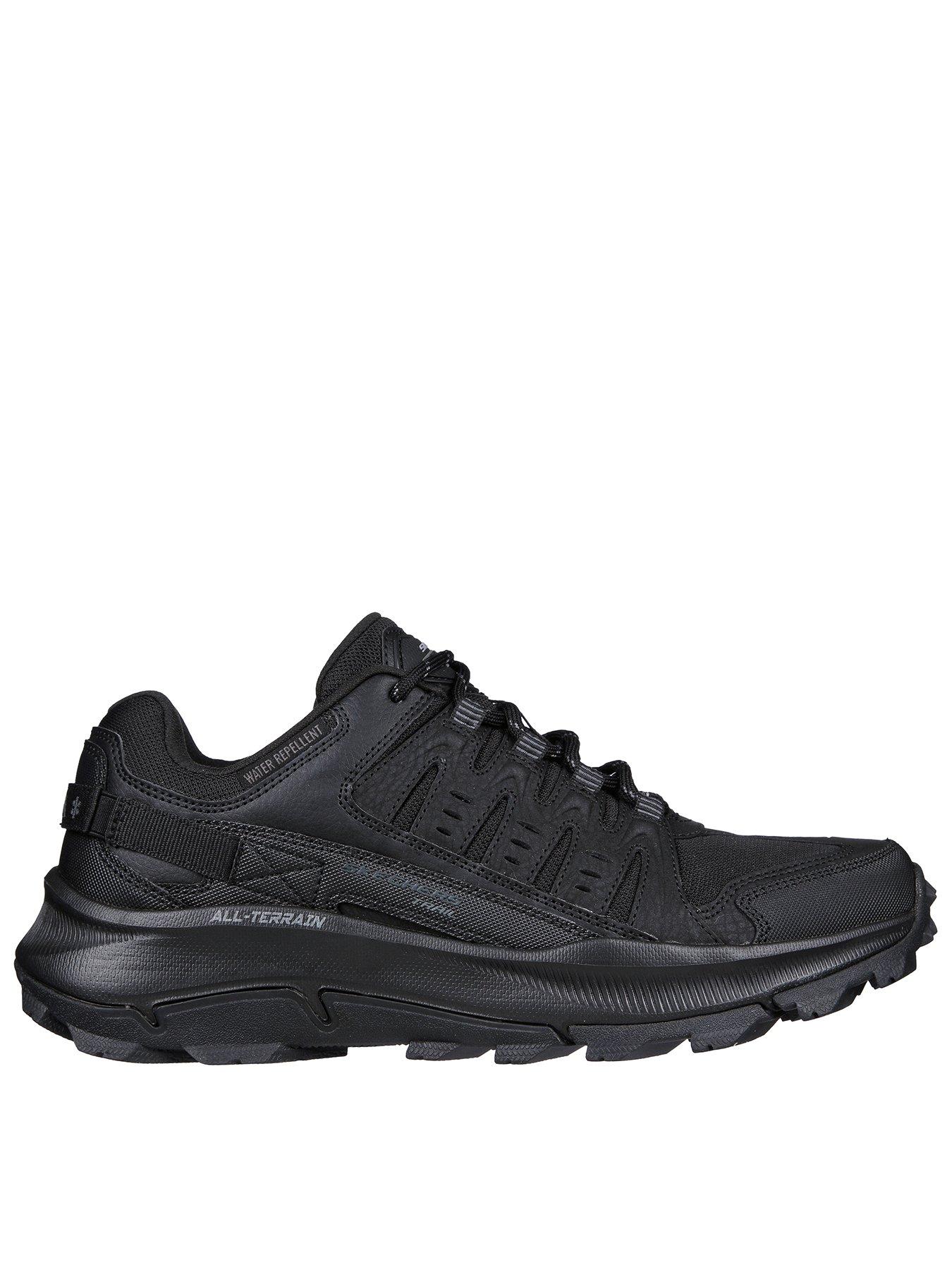 Skechers relaxed store fit sale