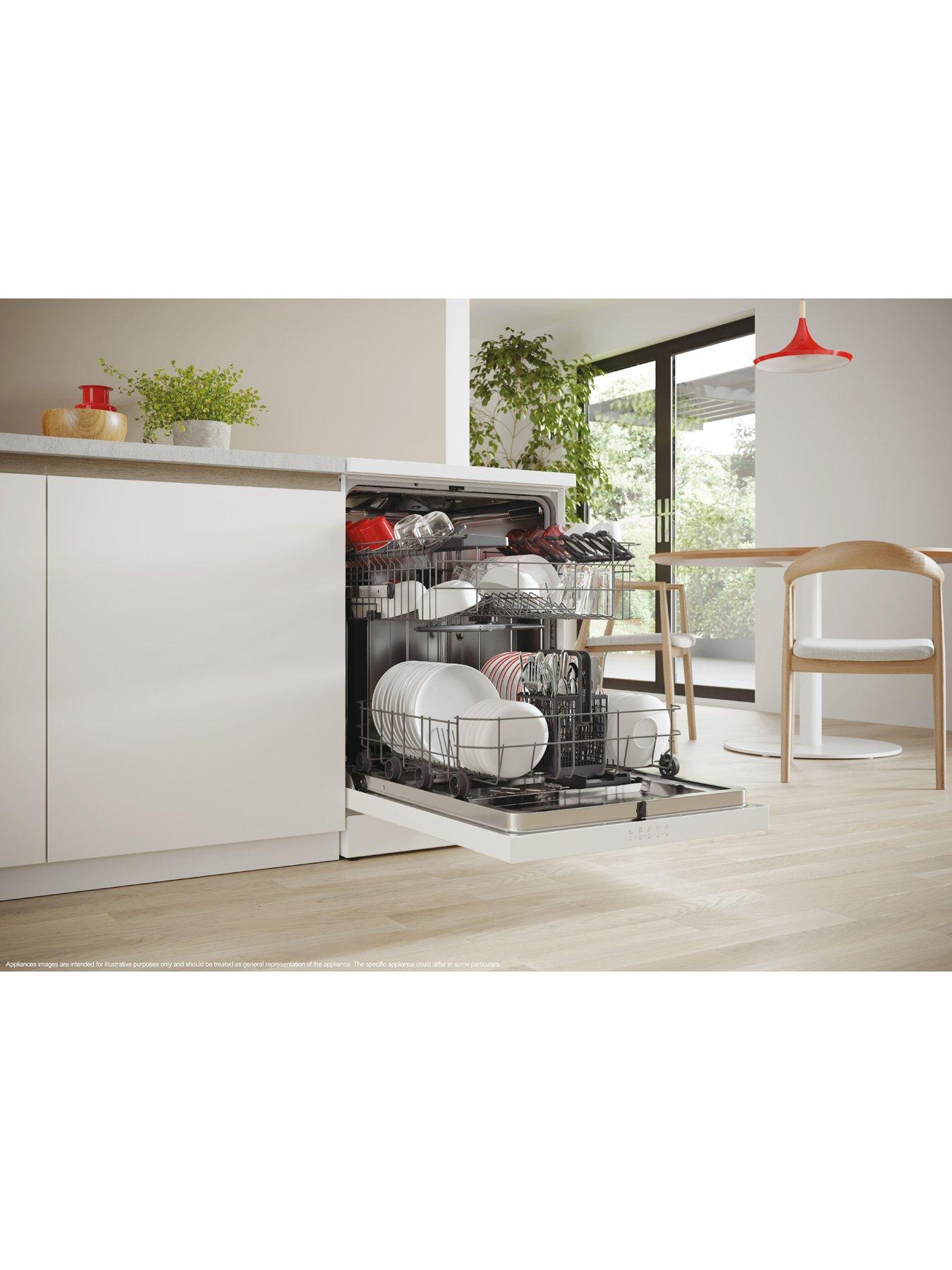 Image 6 of 7 of Hoover HF 3C7L0W-80 13 place full&nbsp;size Freestanding Dishwasher with&nbsp;WIFI -&nbsp;White