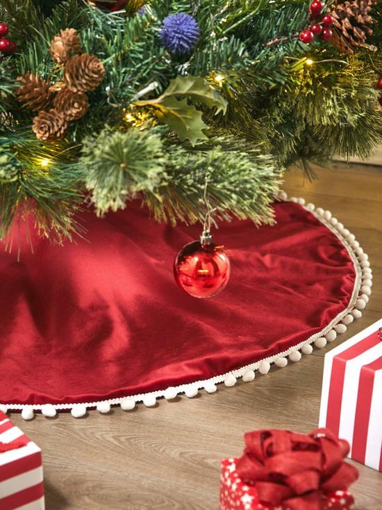 front image of very-home-red-velvet-christmas-tree-skirt-with-pom-poms-100-cm