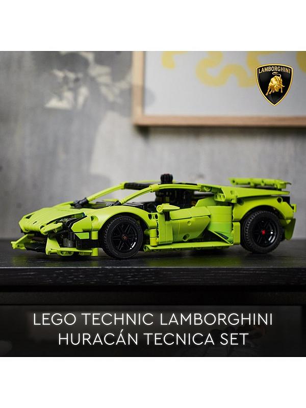 Image 2 of 6 of LEGO Technic Lamborghini Hurac&aacute;n Tecnica Set 42161