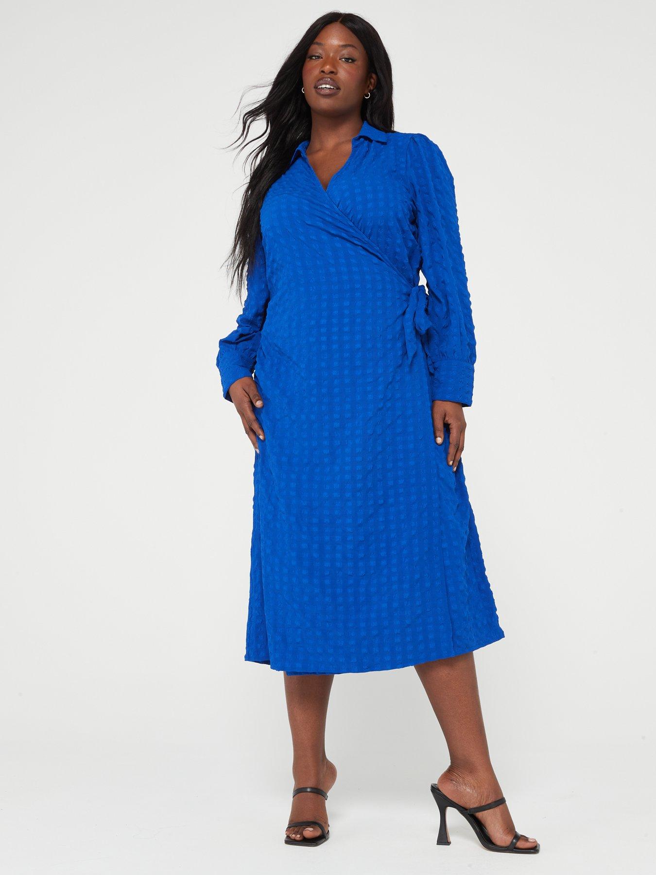 V by Very Curve Seersucker Texture Wrap Midi Dress - Blue | Very.co.uk