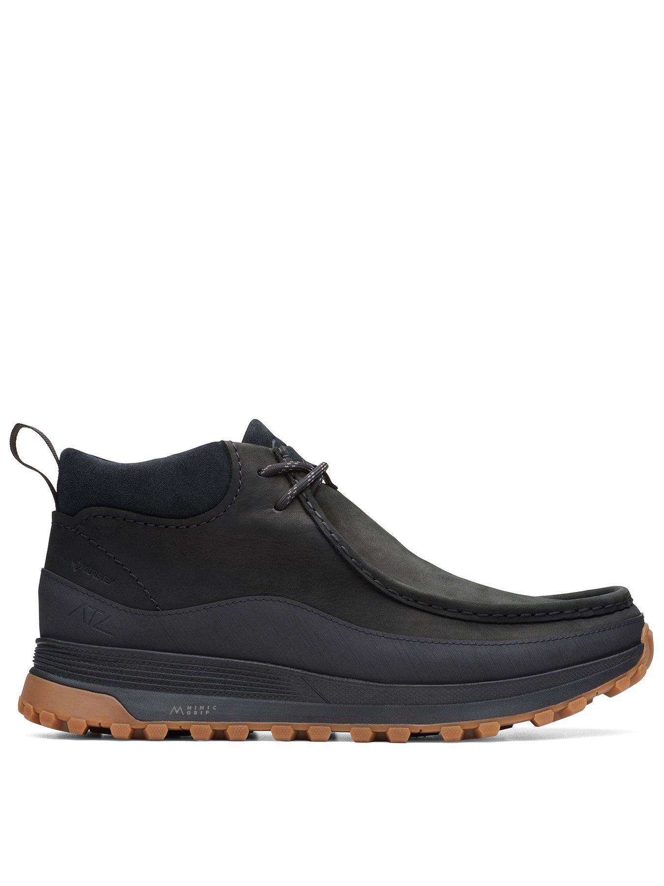 Clarks ATL Trek Wallabee Goretex Boots Black very