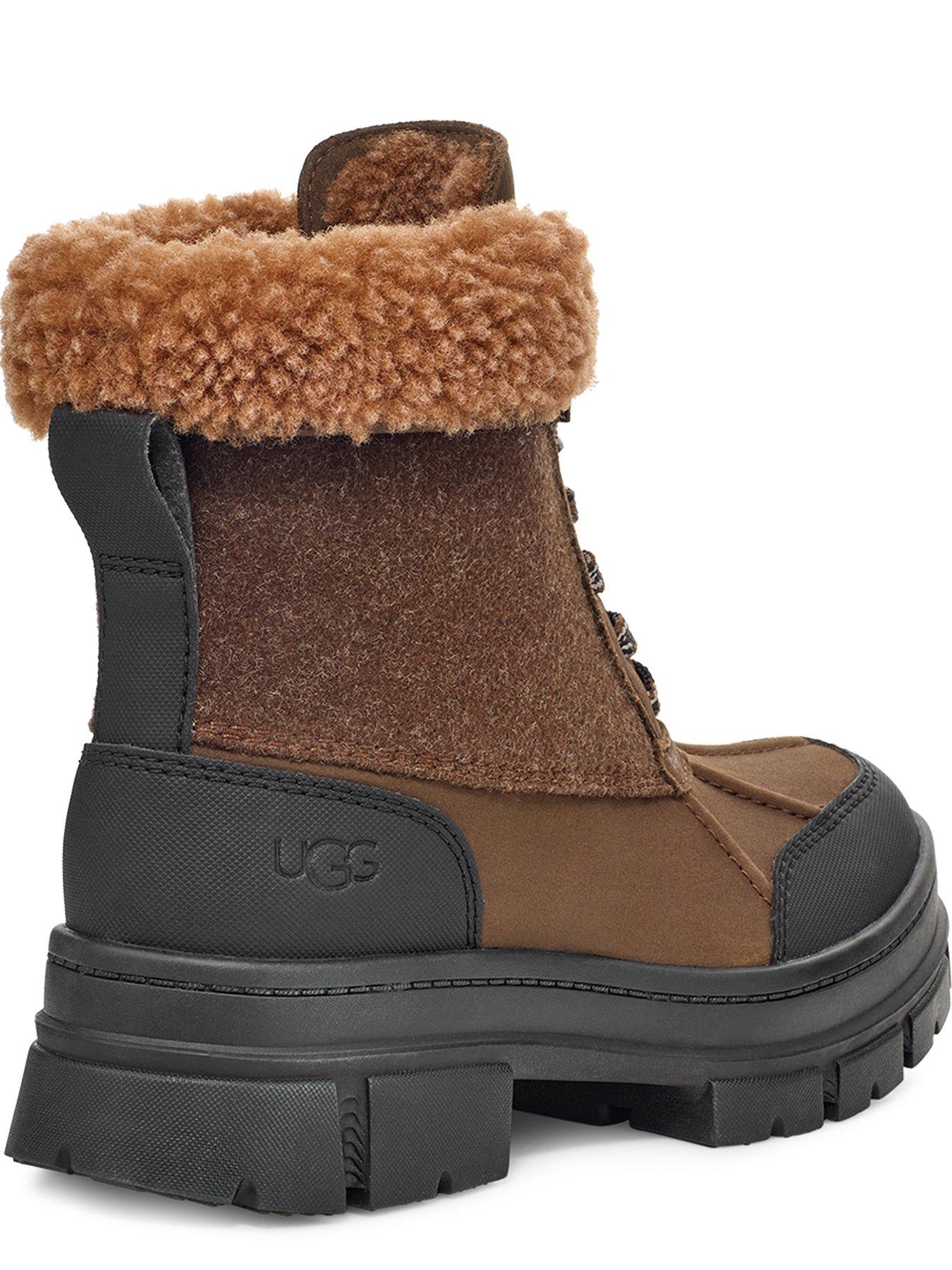 Ugg sister clearance brand