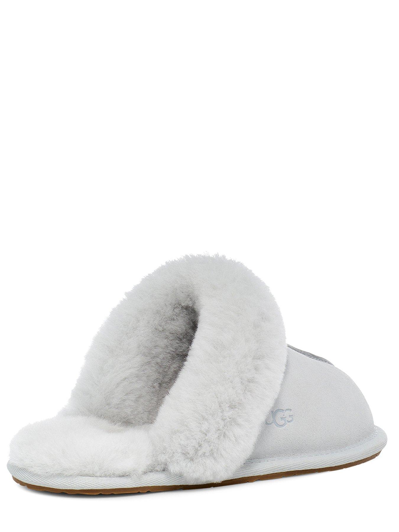 Ladies ugg best sale slippers grey