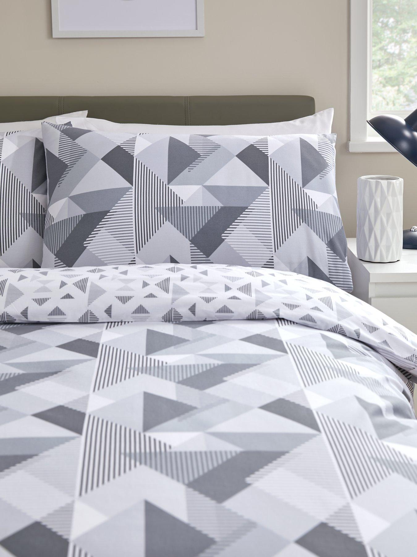 Image 3 of 6 of Everyday Grey Geo Reversible Duvet Cover Set